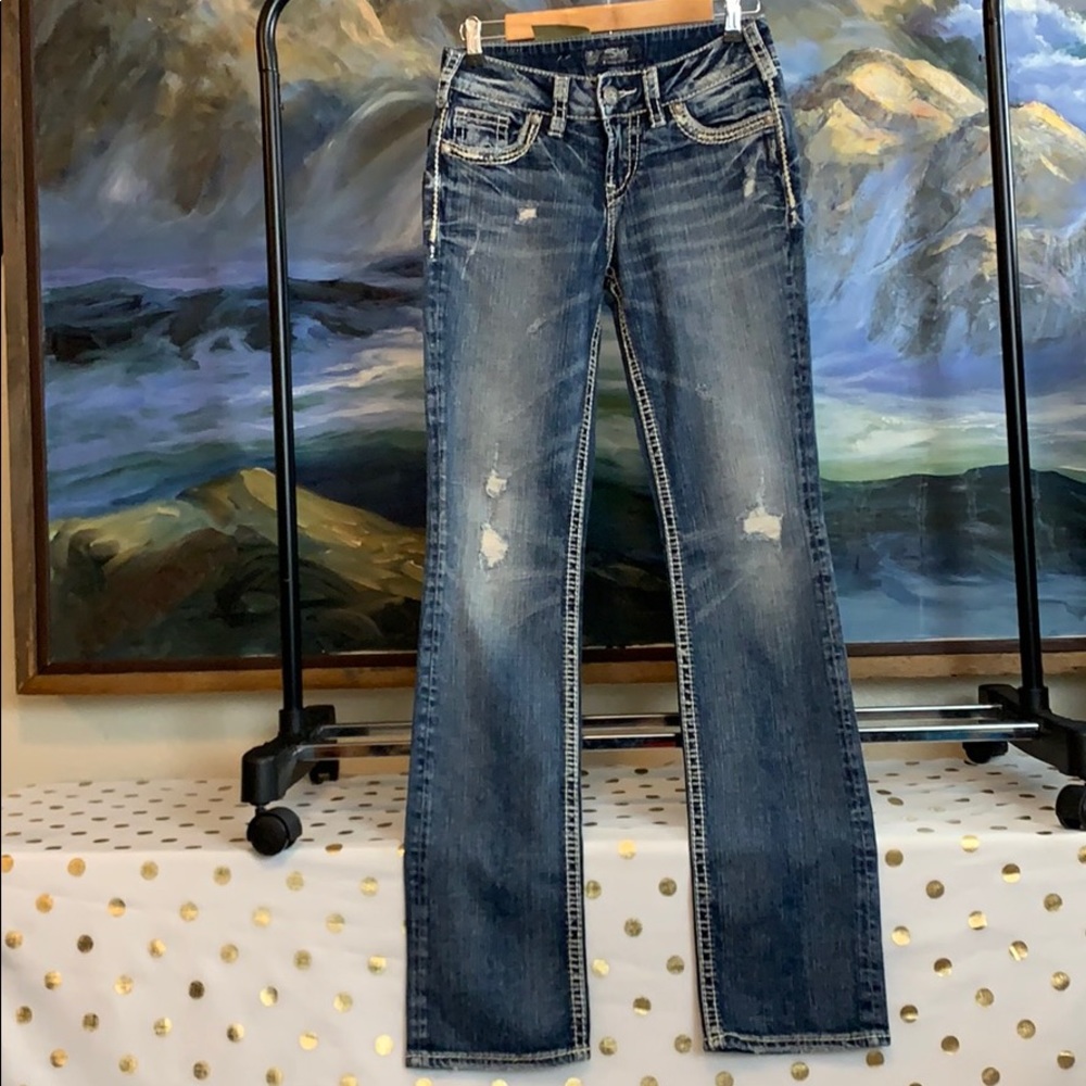 NWT Silver suki mid baby boot cut W26 L33